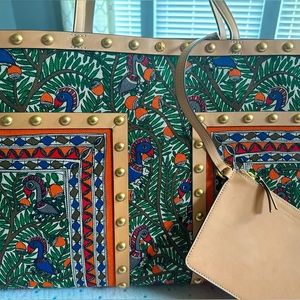 TORY BURCH BLOCK-T Studded OVERSIZED Tote In ORANGE SOMETHING WILD Print!